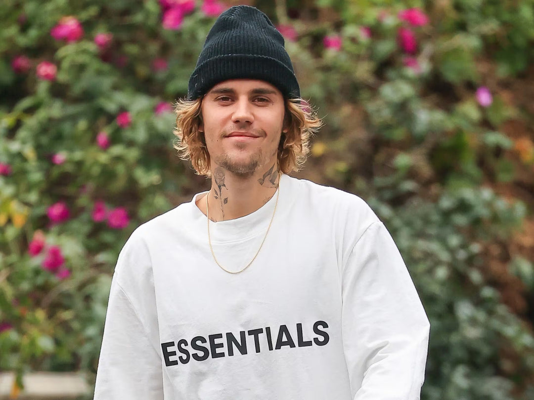 JUSTIN BIEBER