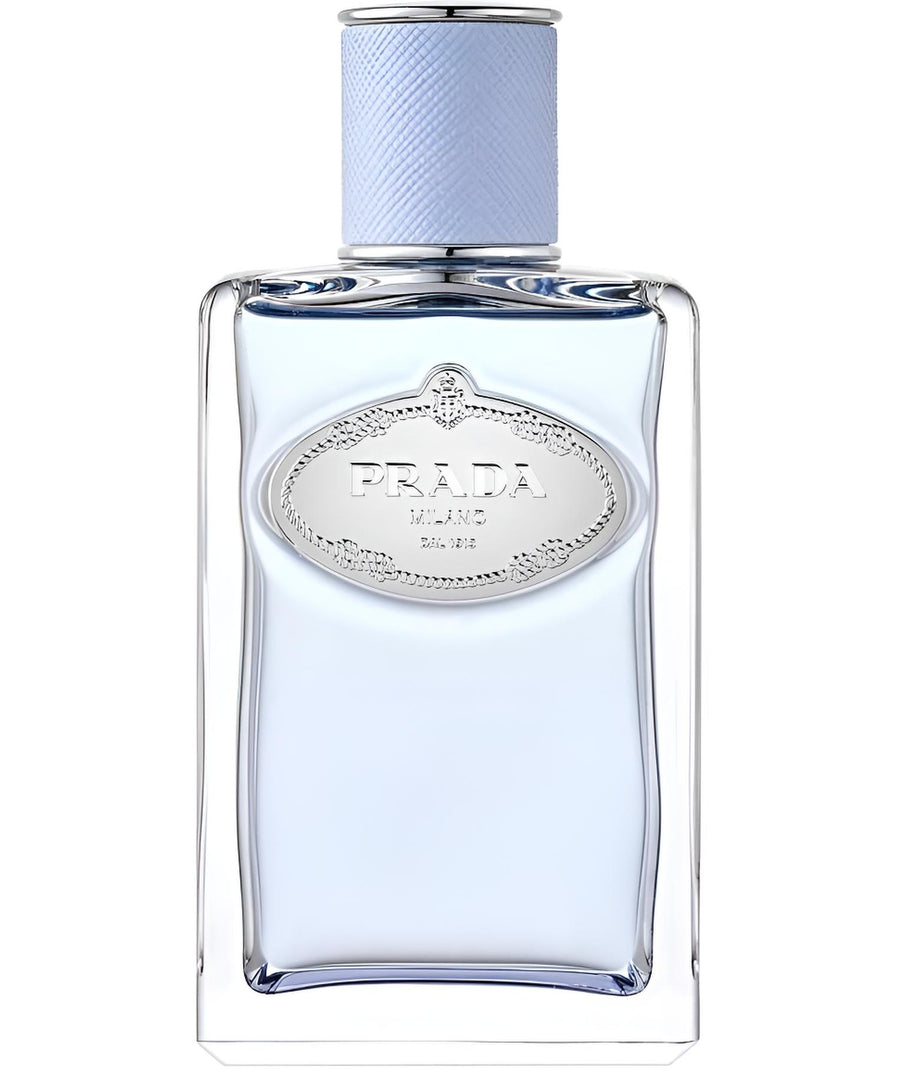Decant de 100 ml de la fragancia Prada Infusión d'Amande en envase elegante y transparente con líquido dorado.